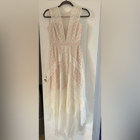 BCBG Maxazria lace&tulle wedding, evening, prom maxi dress XS - Picture 9 of 13